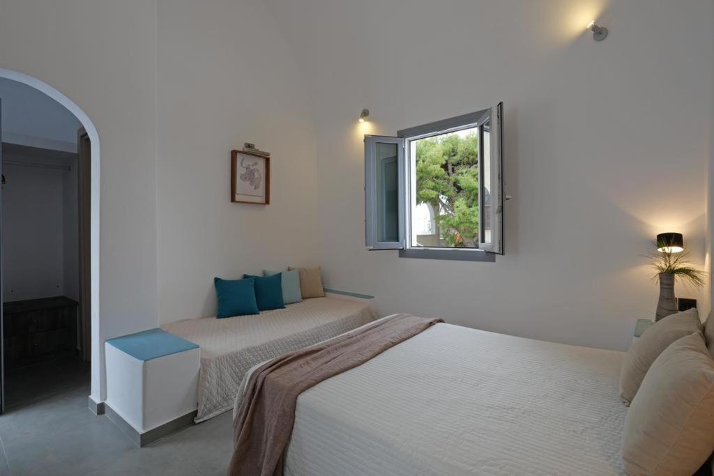 Perissa Mar Rooms Bagian luar foto