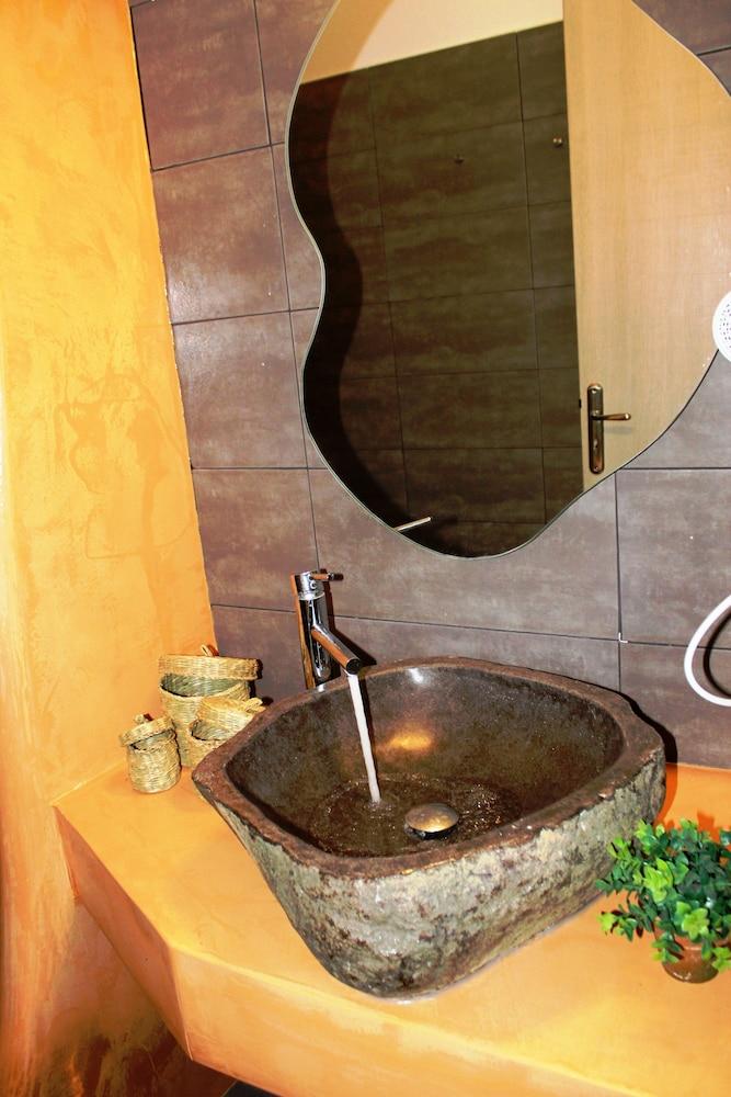 Perissa Mar Rooms Bagian luar foto
