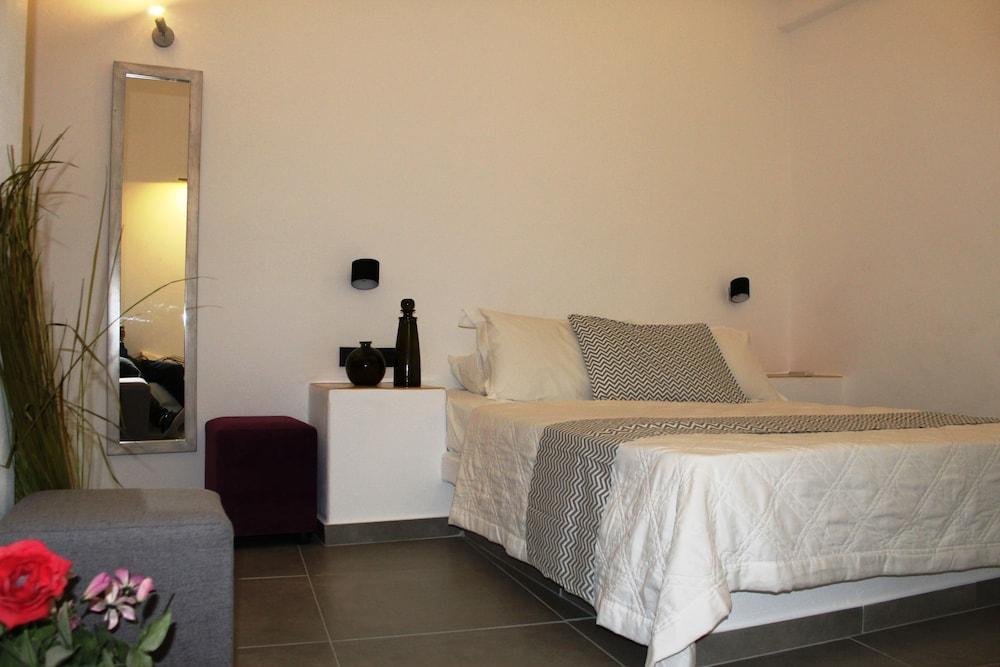 Perissa Mar Rooms Bagian luar foto
