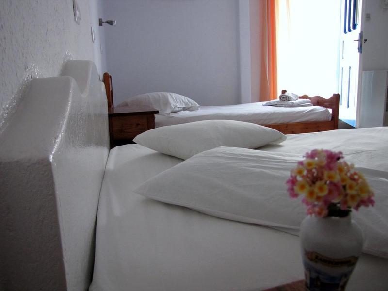 Perissa Mar Rooms Bagian luar foto
