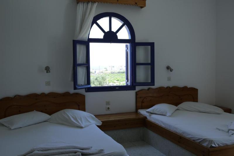 Perissa Mar Rooms Bagian luar foto