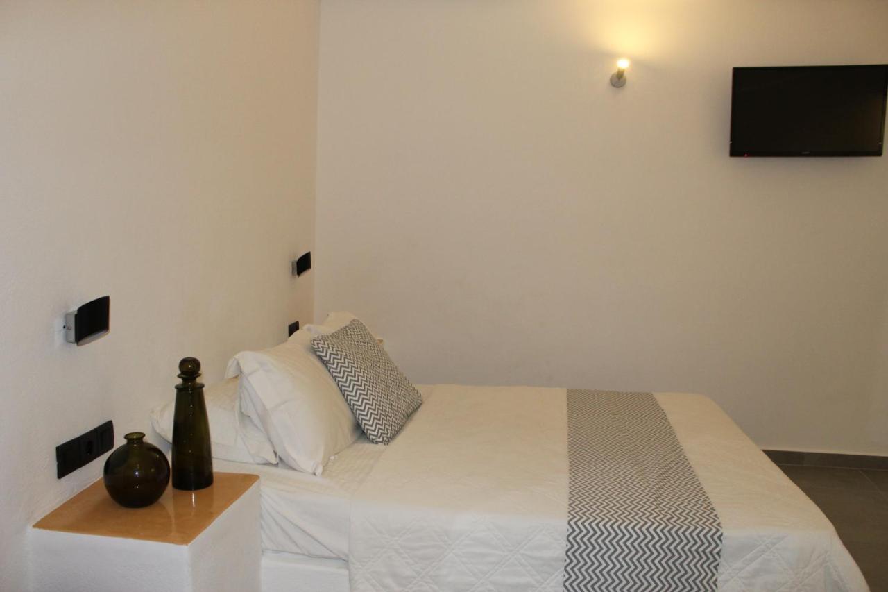 Perissa Mar Rooms Bagian luar foto